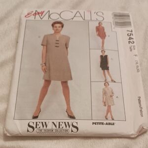 McCall's Vintage Y2K Sewing Pattern 7542
